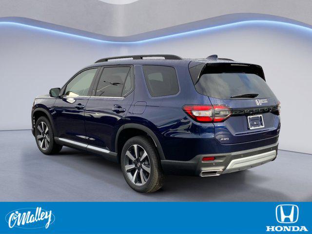 new 2025 Honda Pilot car, priced at $48,199