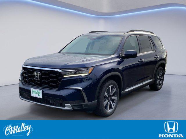 new 2025 Honda Pilot car, priced at $48,199