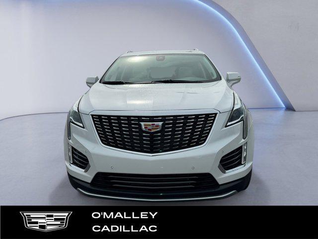 new 2025 Cadillac XT5 car, priced at $58,109