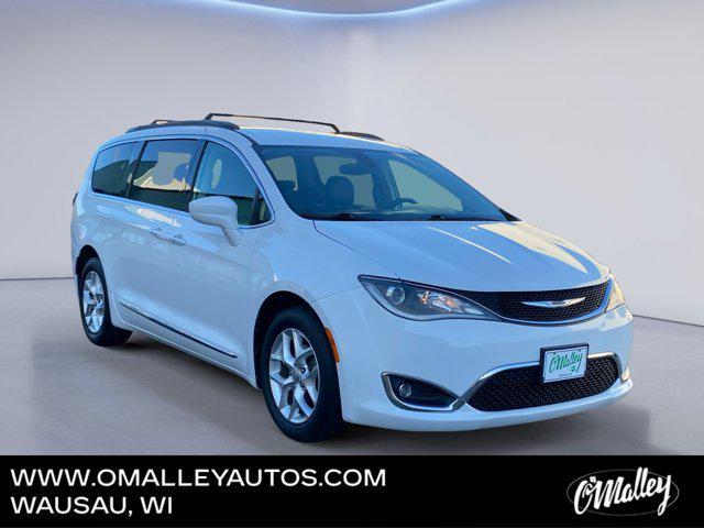 used 2017 Chrysler Pacifica car, priced at $15,495