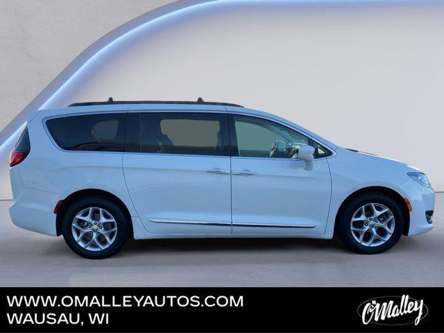 used 2017 Chrysler Pacifica car, priced at $15,495