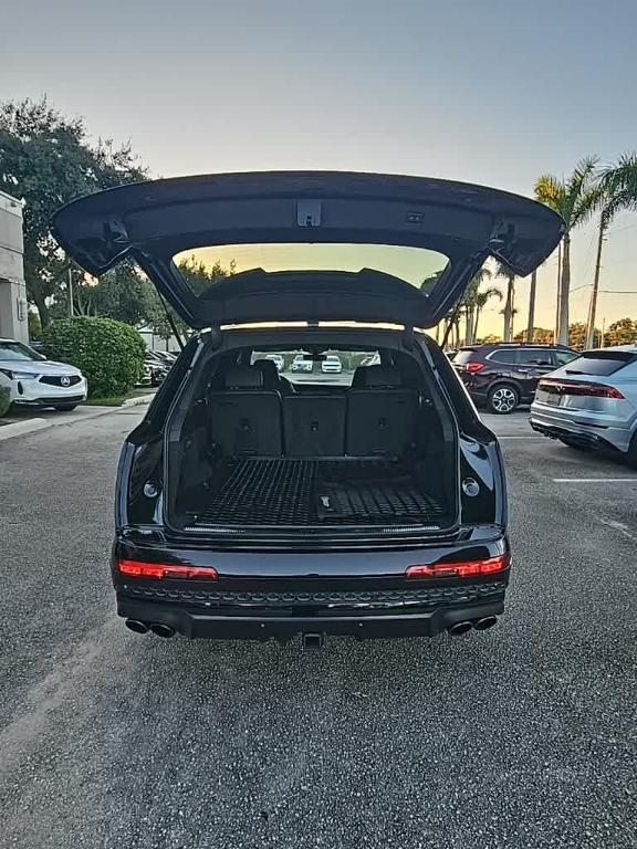 used 2025 Audi SQ7 car, priced at $82,678