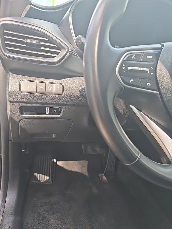 used 2023 Hyundai Santa Fe car, priced at $18,567