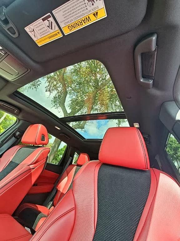 used 2022 Acura MDX car, priced at $43,429
