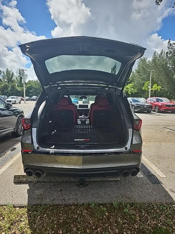 used 2022 Acura MDX car, priced at $43,429