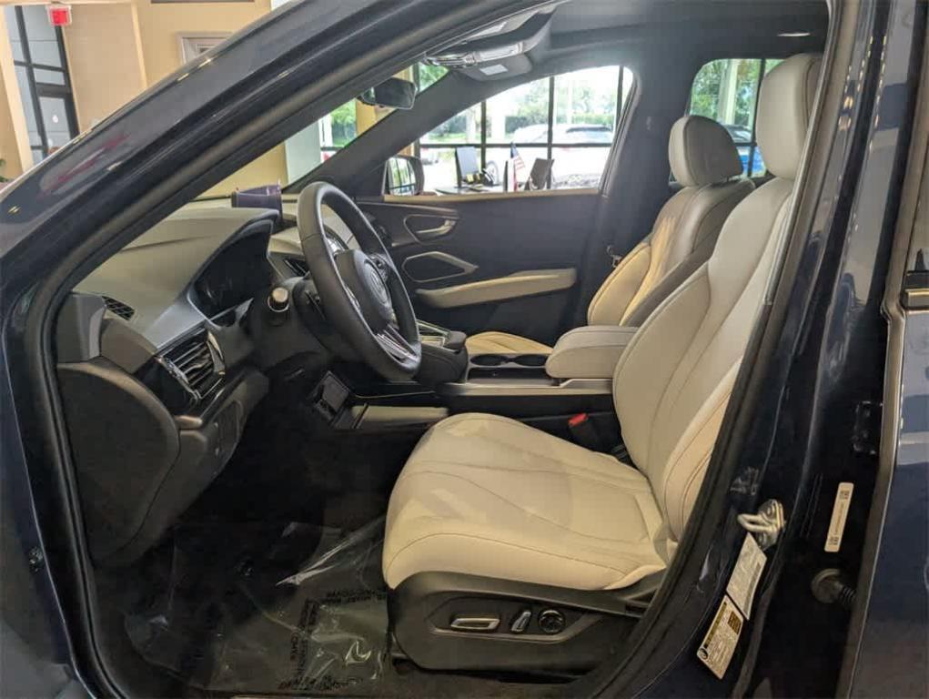 new 2025 Acura RDX car, priced at $46,050