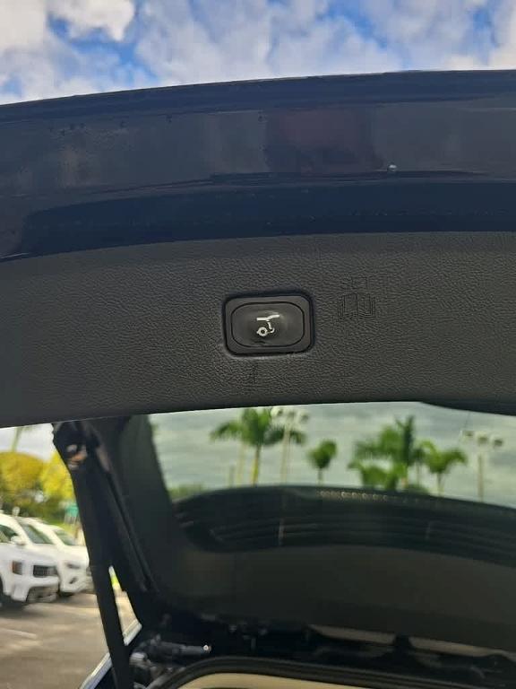 used 2024 Ford Edge car, priced at $25,404