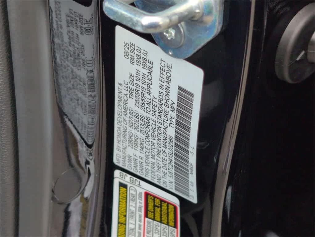 new 2025 Acura RDX car, priced at $46,650