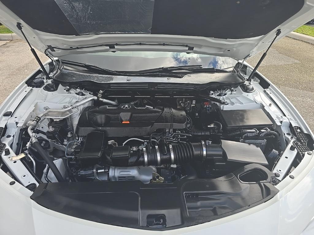 used 2025 Acura TLX car, priced at $37,500