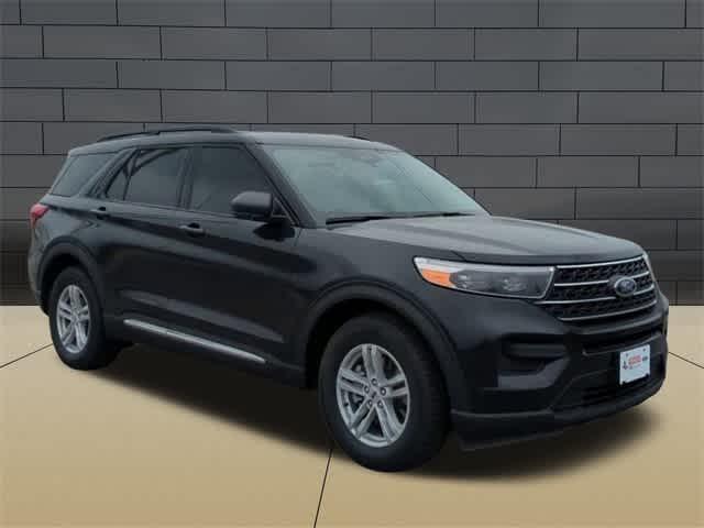 new 2024 Ford Explorer car, priced at $38,138