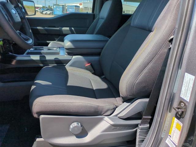 new 2025 Ford F-150 car, priced at $43,194