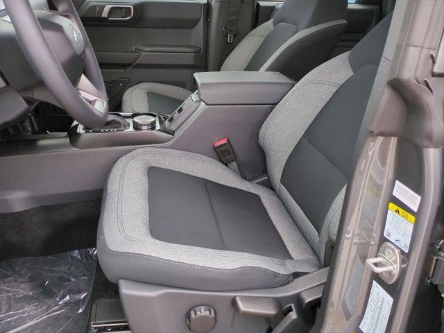 new 2025 Ford Bronco car, priced at $40,904