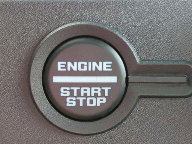 new 2025 Ford Bronco car, priced at $40,904