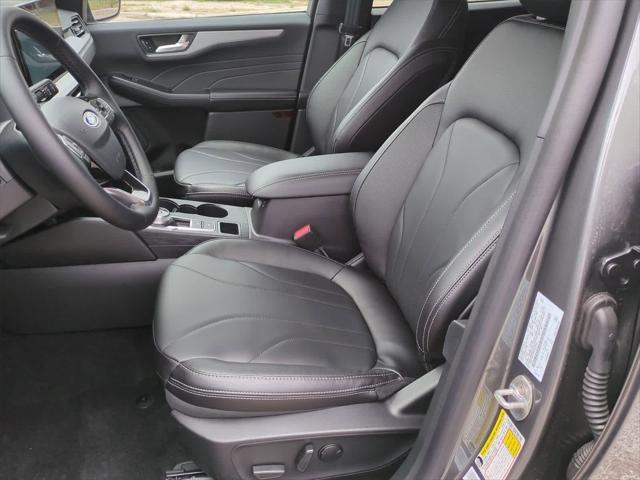 new 2025 Ford Escape PHEV car, priced at $38,707