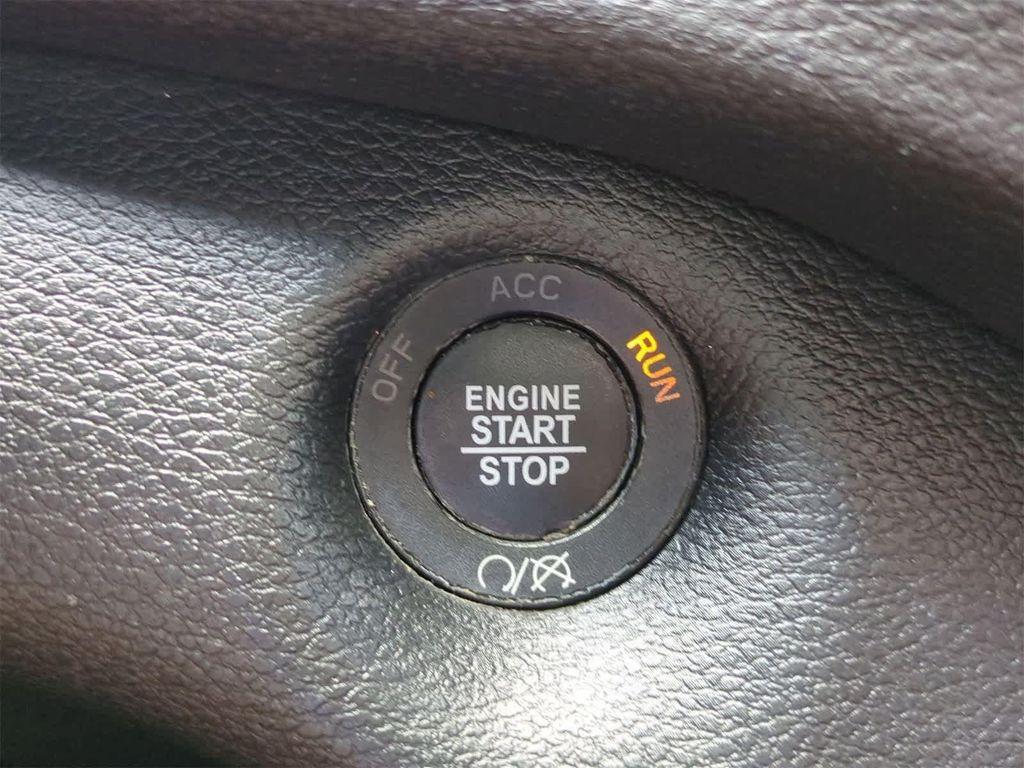 used 2021 Jeep Cherokee car, priced at $18,499