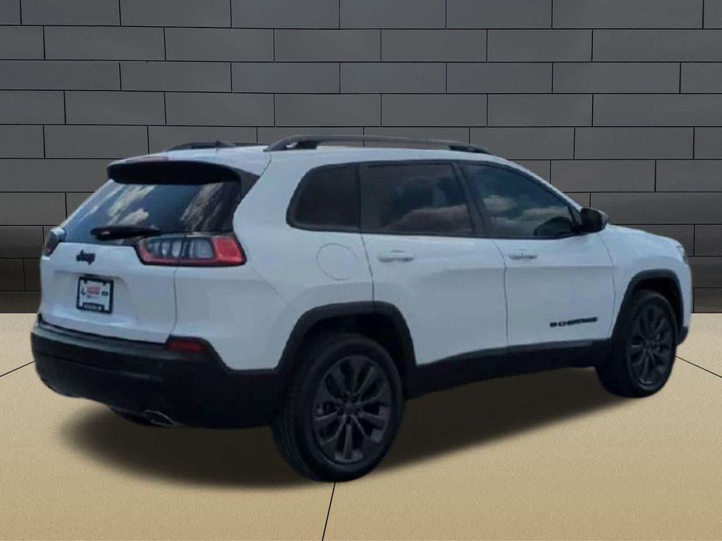 used 2021 Jeep Cherokee car, priced at $18,499
