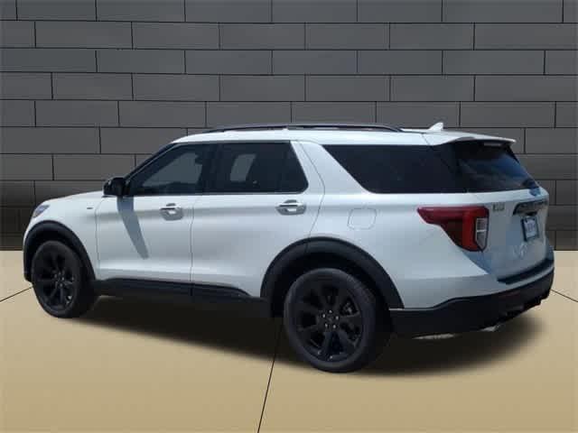 new 2024 Ford Explorer car, priced at $48,697