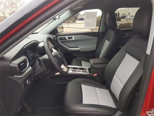 used 2023 Ford Explorer car, priced at $35,978
