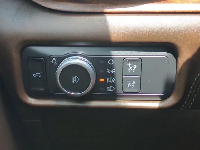used 2021 Ford Explorer car, priced at $35,943