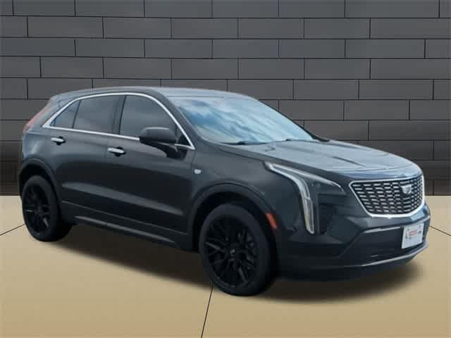 used 2023 Cadillac XT4 car, priced at $28,088