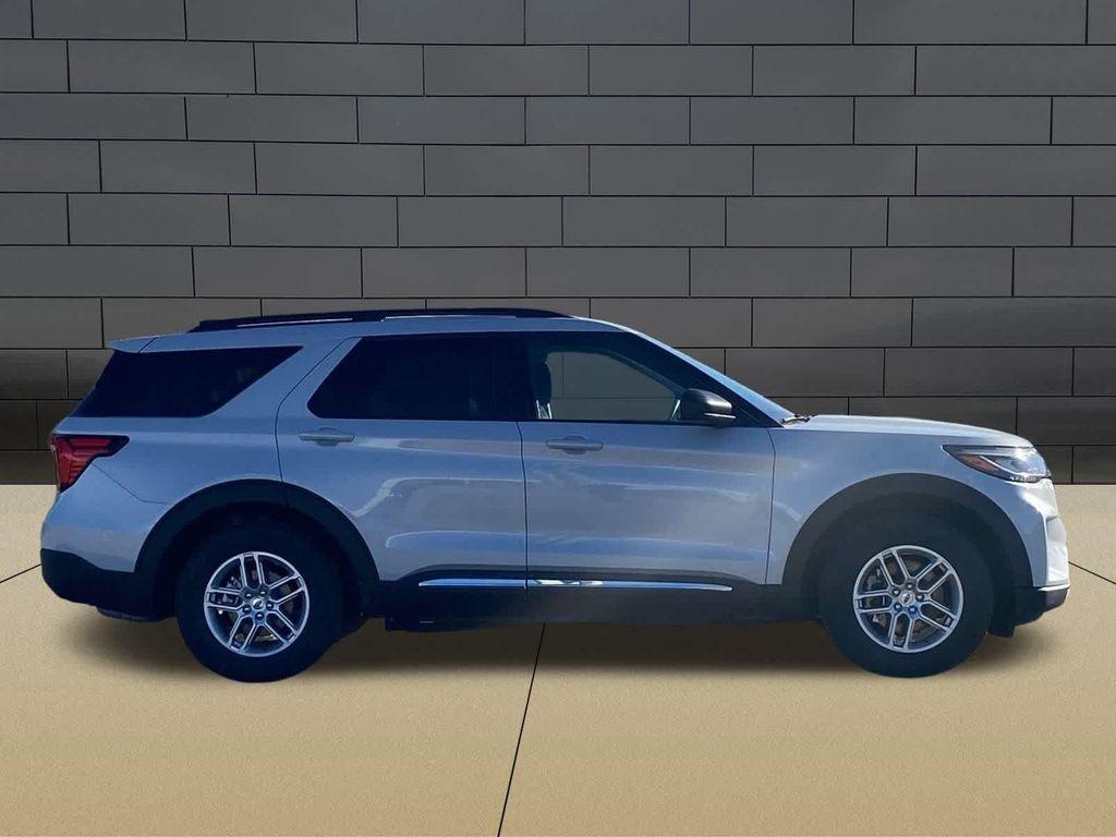 new 2025 Ford Explorer car, priced at $36,463