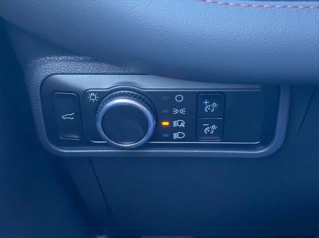 new 2025 Ford Explorer car, priced at $38,524