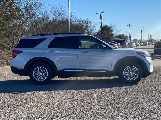new 2025 Ford Explorer car, priced at $38,524