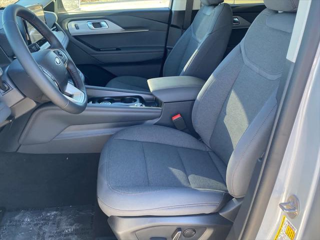 new 2025 Ford Explorer car, priced at $38,524