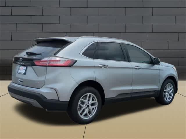 new 2024 Ford Edge car, priced at $39,104