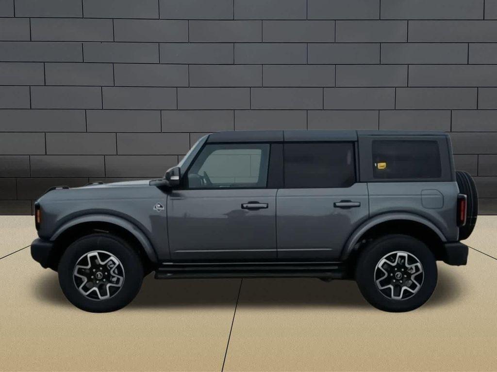 new 2024 Ford Bronco car, priced at $48,448