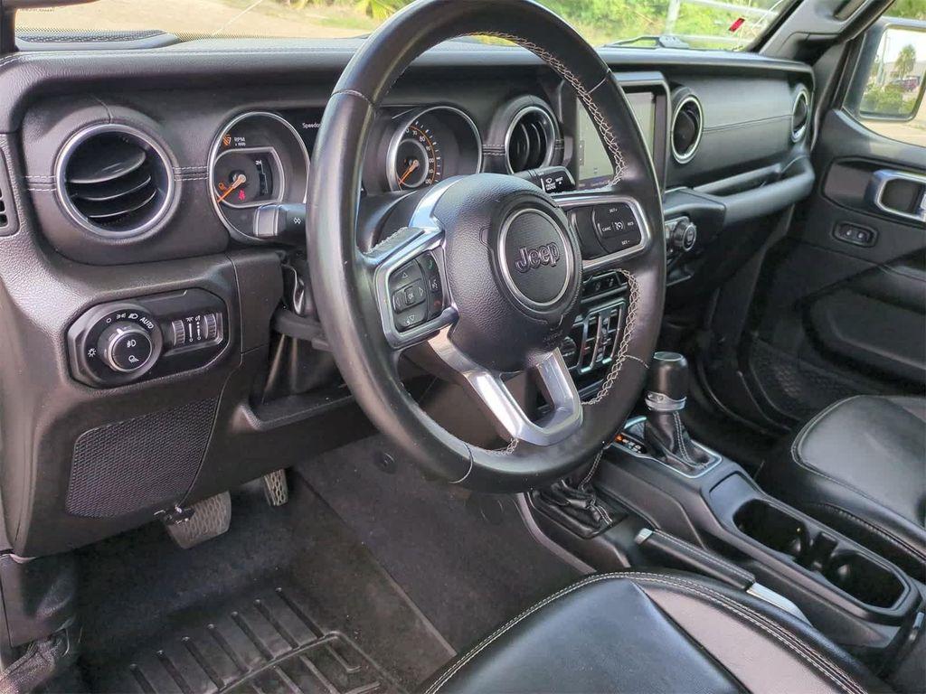 used 2022 Jeep Gladiator car, priced at $33,718