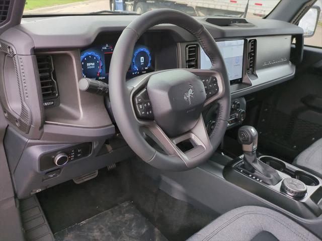 new 2025 Ford Bronco car, priced at $44,219