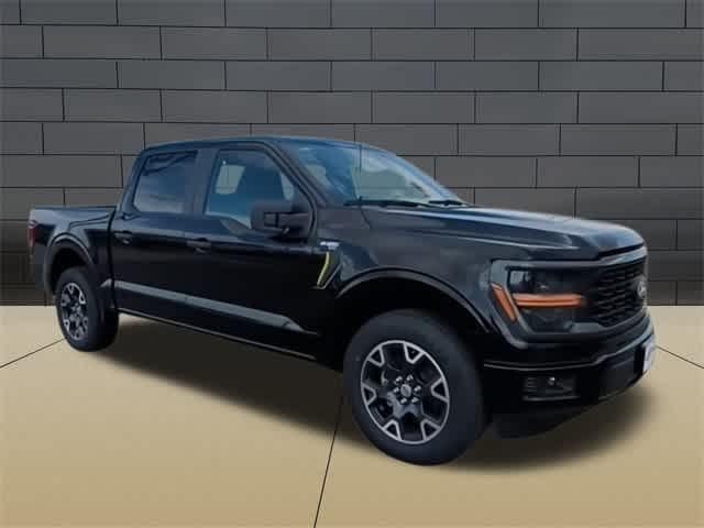 new 2024 Ford F-150 car, priced at $43,330