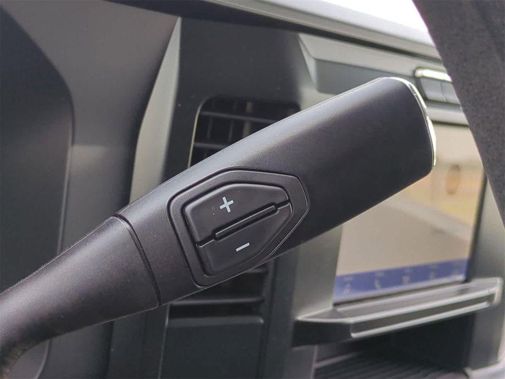 new 2025 Ford F-250 car, priced at $65,559