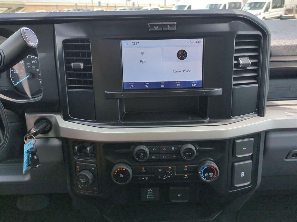 new 2025 Ford F-250 car, priced at $65,559