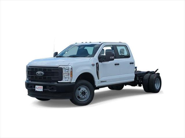new 2025 Ford F-350 car, priced at $70,595
