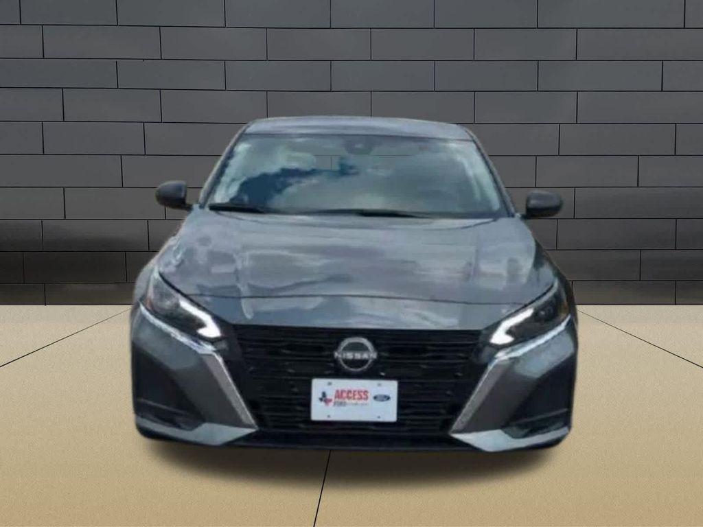 used 2024 Nissan Altima car