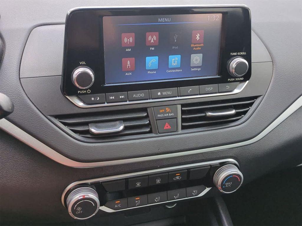used 2024 Nissan Altima car