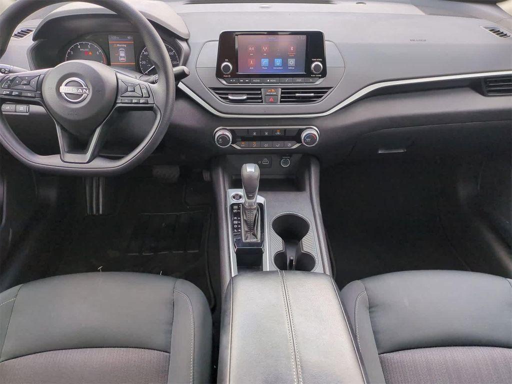 used 2024 Nissan Altima car