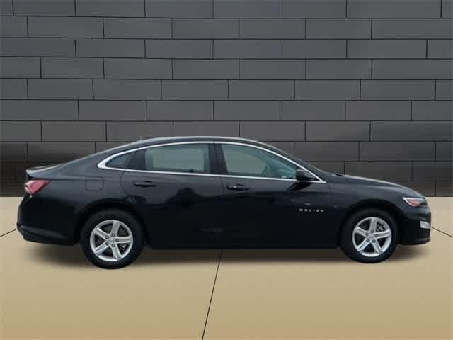 used 2022 Chevrolet Malibu car, priced at $18,999