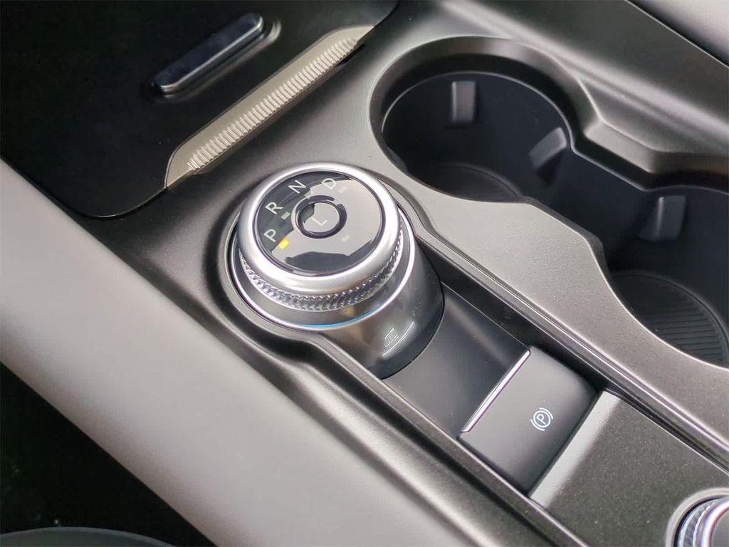 new 2025 Ford Explorer car, priced at $40,090