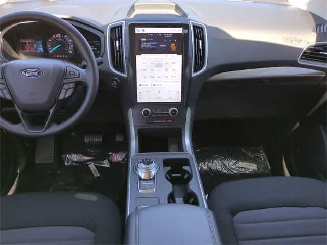 new 2024 Ford Edge car, priced at $33,910