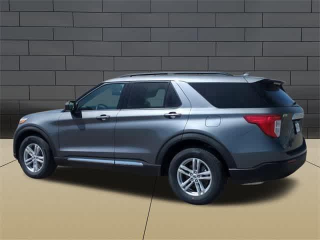 new 2024 Ford Explorer car, priced at $40,145