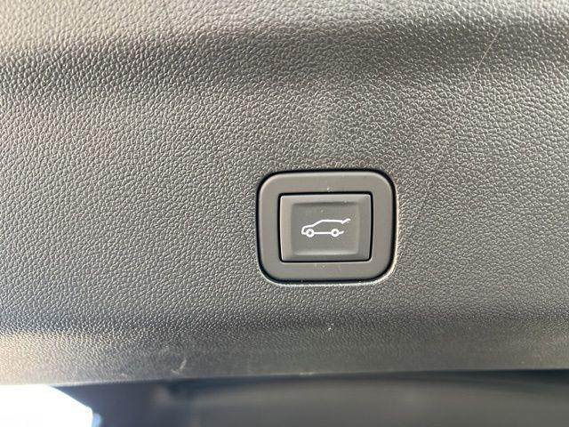 new 2025 Chevrolet Suburban car, priced at $89,250