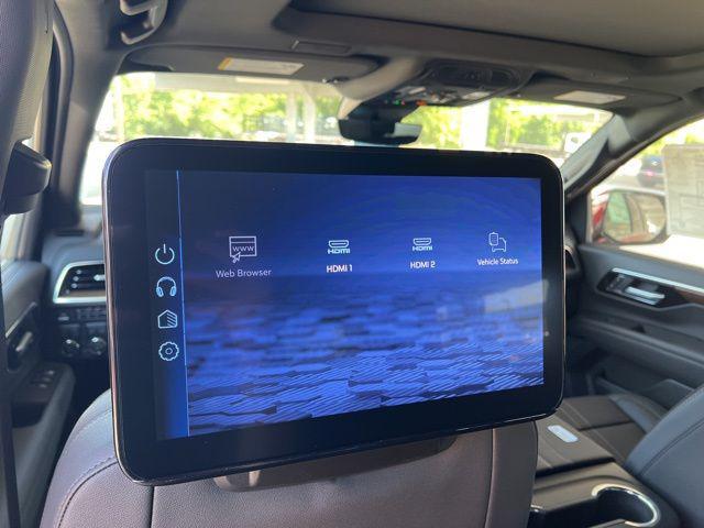 new 2025 Chevrolet Suburban car, priced at $89,250