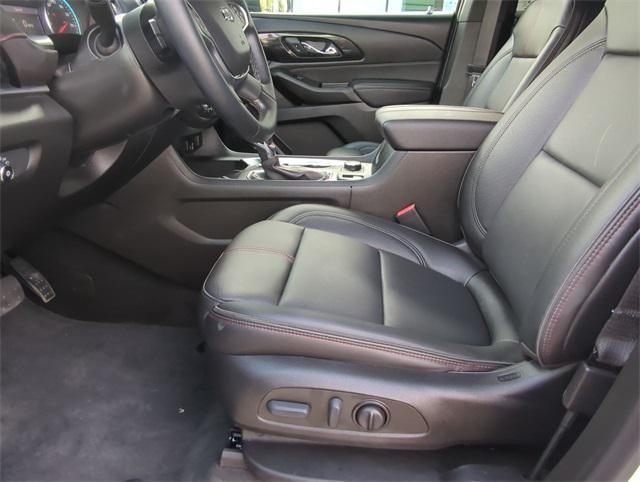 used 2023 Chevrolet Traverse car, priced at $40,498