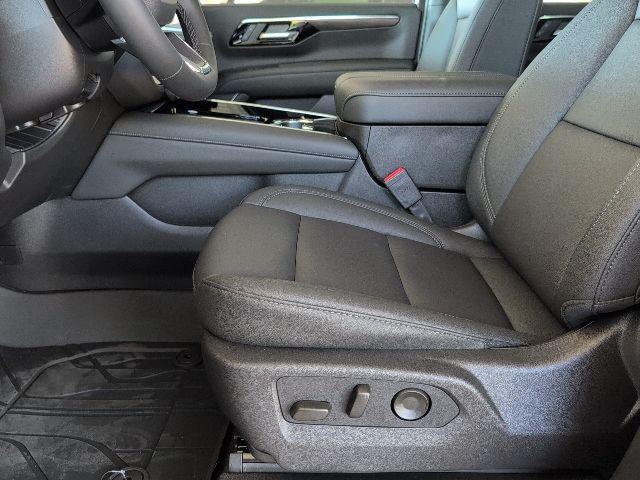 new 2026 Chevrolet Suburban car, priced at $90,685