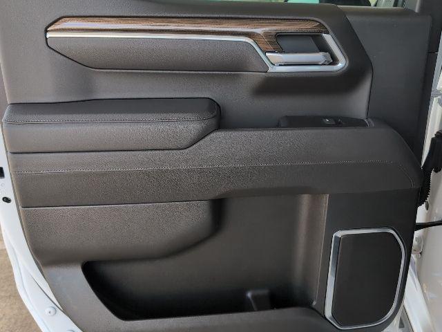 new 2025 Chevrolet Silverado 1500 car, priced at $45,895