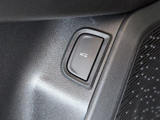 new 2026 Chevrolet Equinox car, priced at $30,760