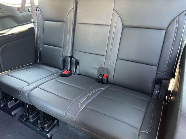 new 2025 Chevrolet Suburban car, priced at $75,645